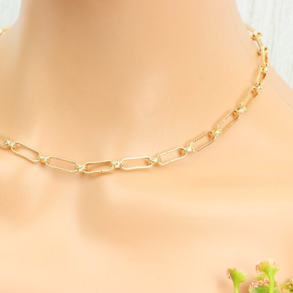 "Minimalist & Elegant Necklace Chain – Perfect for Women & Girls | UNVRC1522 - Picture 10 of 10